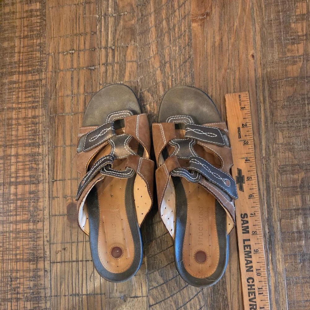 Clarks Women's Brown Sandals